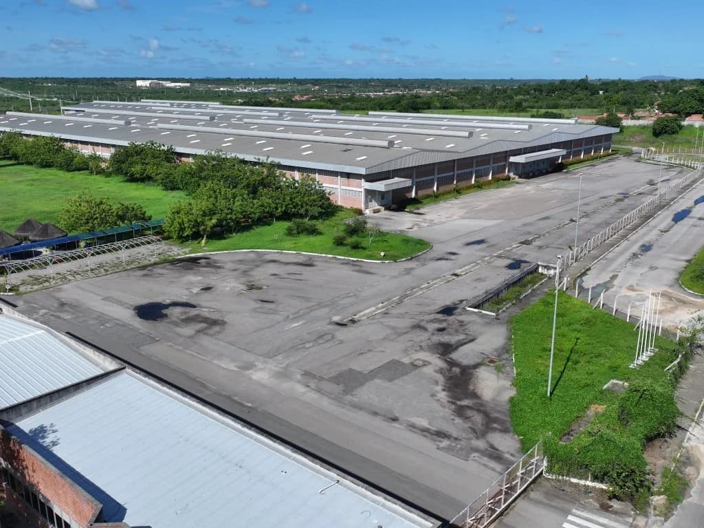 Foto 19 de 28: Comercial em leilão em Pacajus - CE, bairro Lagoa Seca — Complexo Industrial 36.512 m² em Pacajus - CE