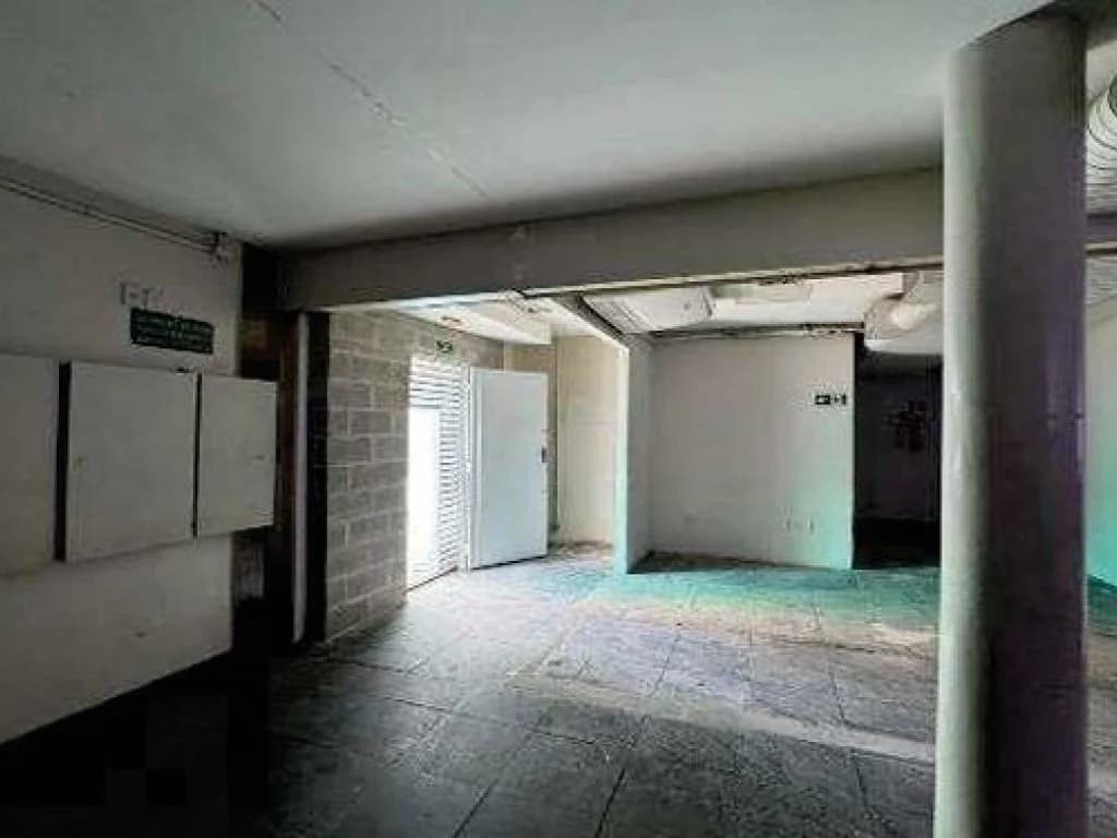 Foto 10 de 21: Comercial em leilão em Pitangui - MG, bairro Centro — Imóvel Comercial 476 m² - Centro - Pitangui - MG