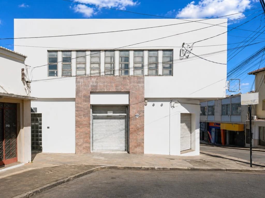 Foto 3 de 21: Comercial em leilão em Pitangui - MG, bairro Centro — Imóvel Comercial 476 m² - Centro - Pitangui - MG