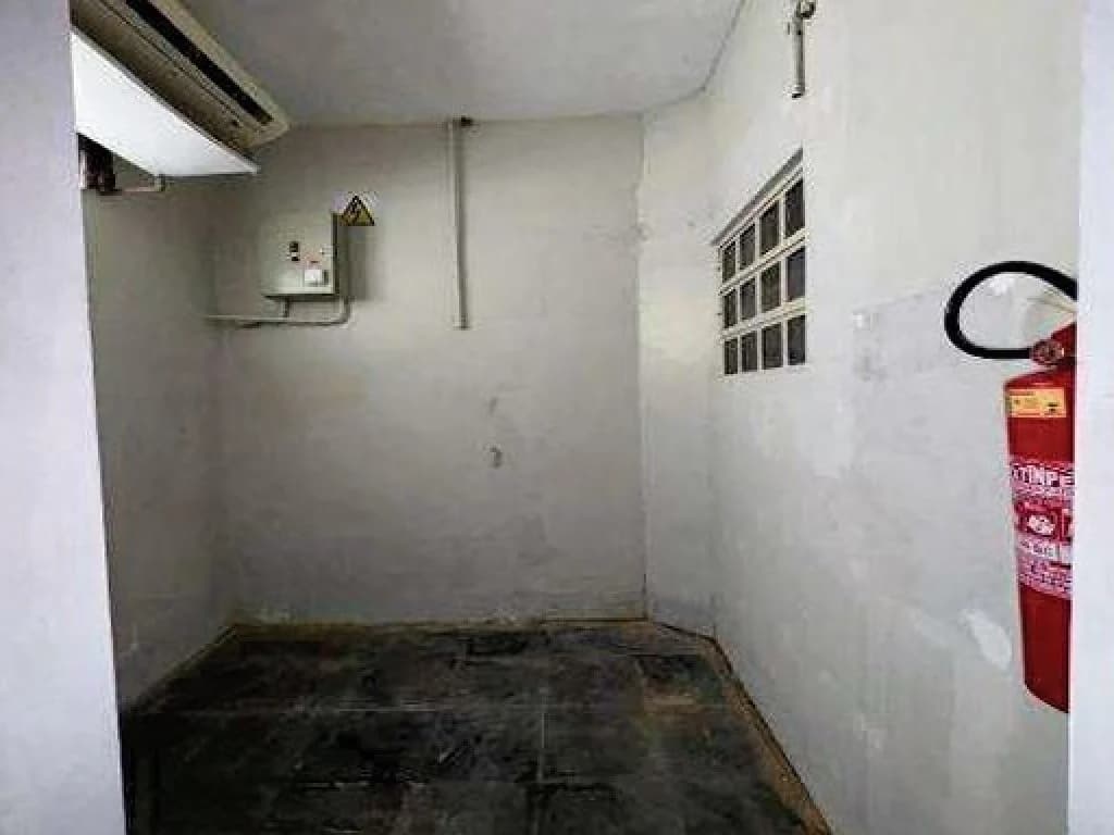 Foto 19 de 21: Comercial em leilão em Pitangui - MG, bairro Centro — Imóvel Comercial 476 m² - Centro - Pitangui - MG