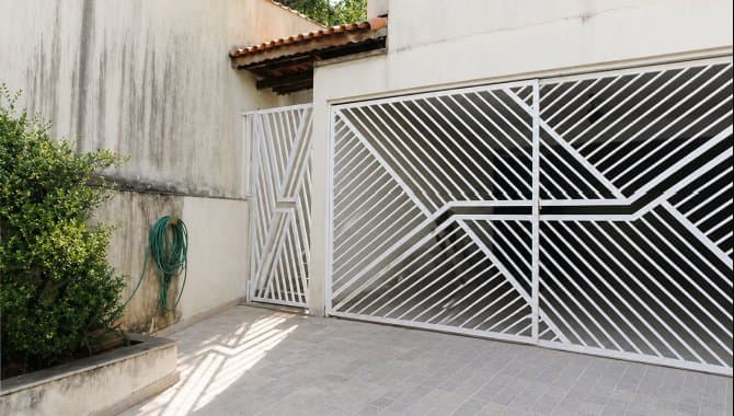 Foto 1 de 6: Casa em leilão em São Paulo - SP, bairro Cangaíba — Casa 275 m² - Cangaíba - São Paulo - SP