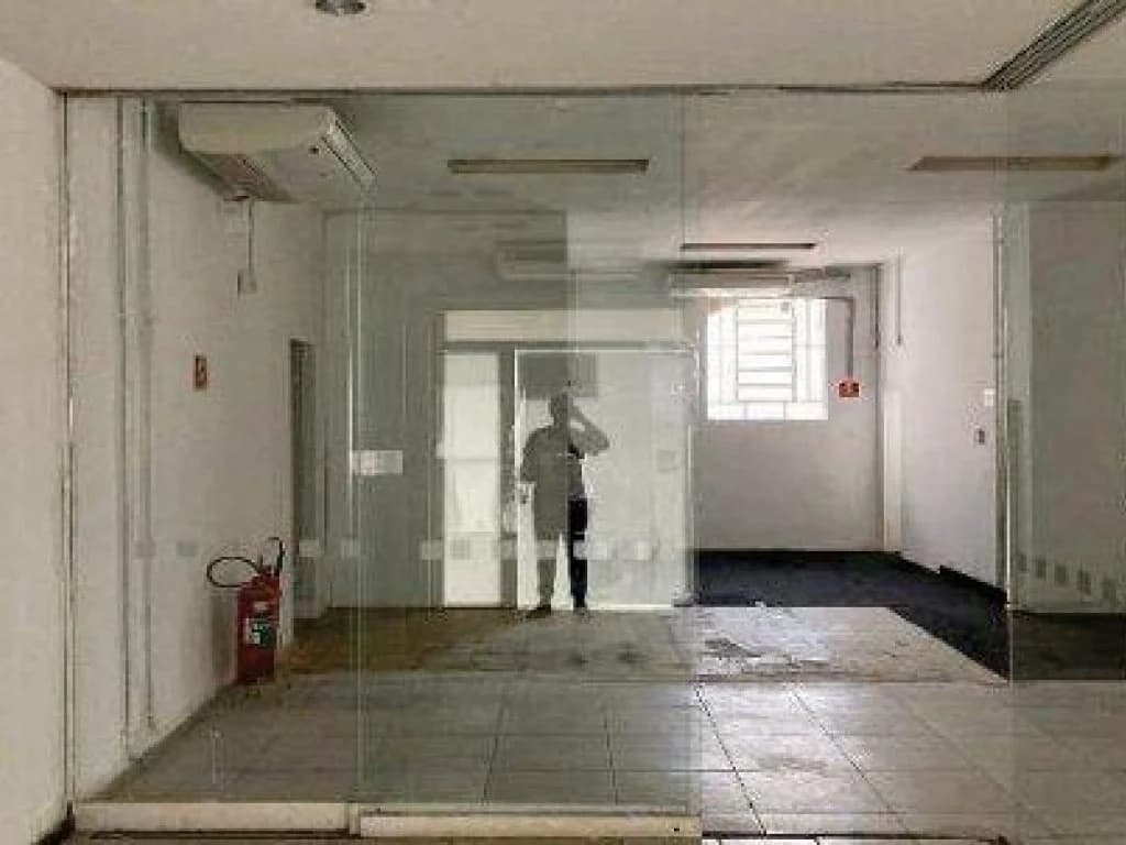 Foto 6 de 9: Comercial em leilão em Porciúncula - RJ, bairro Centro — Prédio Comercial 291 m² - Centro - Porciúncula - RJ