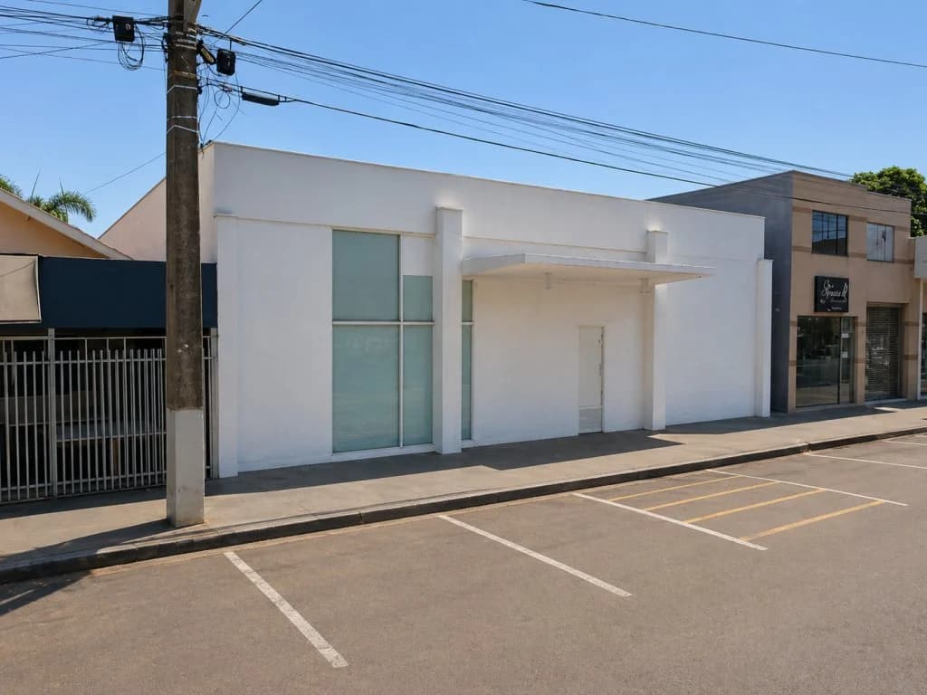 Foto 4 de 5: Comercial em leilão em Sertaneja - PR, bairro Centro — Prédio Comercial 456 m² - Centro - Sertaneja - PR