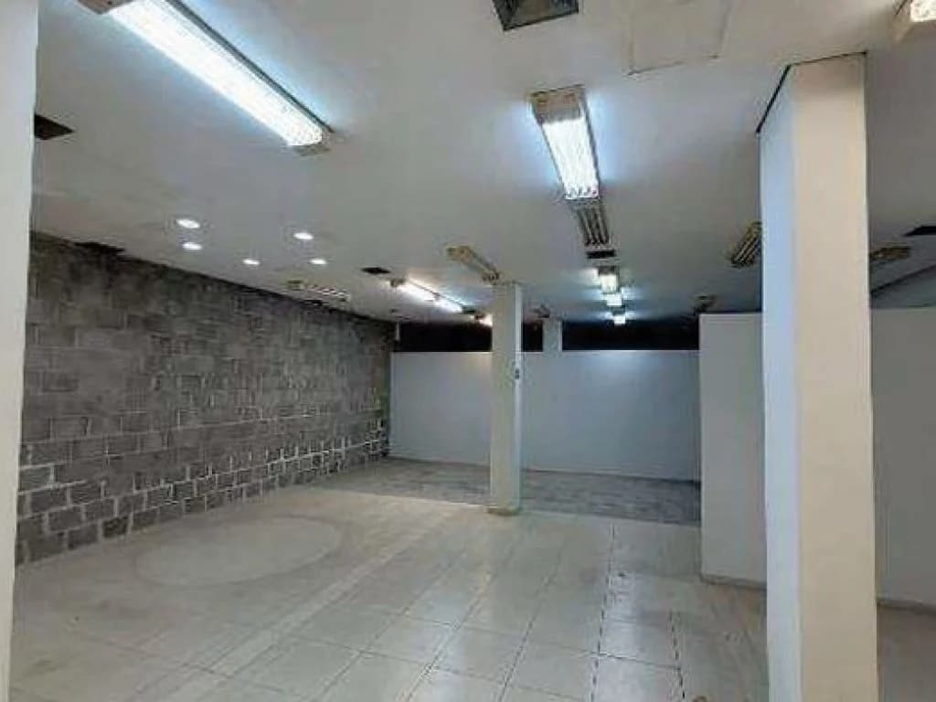 Foto 3 de 5: Comercial em leilão em Osvaldo Cruz - SP, bairro Centro — Prédio Comercial 891 m² - Centro - Osvaldo Cruz - SP