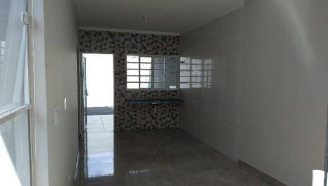 Foto 4 de 18: Casa em leilão em Pontal - SP, bairro Jardim Eldorado — Casa, Padrão, 1 Vaga(S) de Garagem