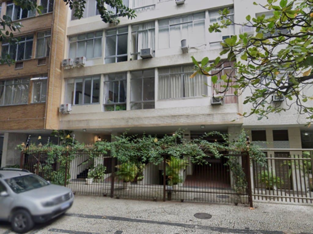 Foto 2 de 6: Apartamento em leilão em Rio De Janeiro - RJ, bairro Copacabana — Apartamento 50 m² (Praia de Copacabana) - Copacabana - Rio de Janeiro - RJ