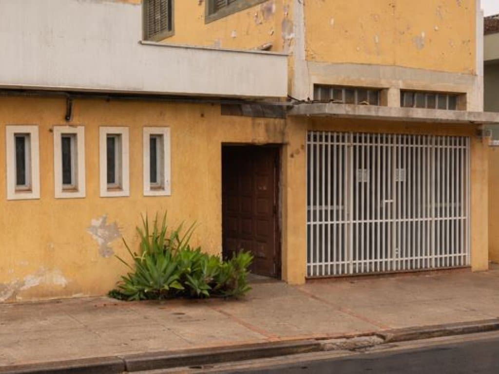 Foto 3 de 5: Comercial em leilão em Santa Cruz Do Rio Pardo - SP, bairro Centro — Parte Ideal (50%) sobre Prédio Comercial 187 m² - Centro - Santa Cruz do Rio Pardo - SP