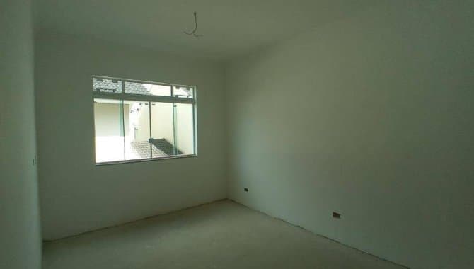 Foto 46 de 48: Casa em leilão em Iguatu - PR — Casa em Condomínio 163 m² (01 vaga) - Iguaçu - Araucária - PR
