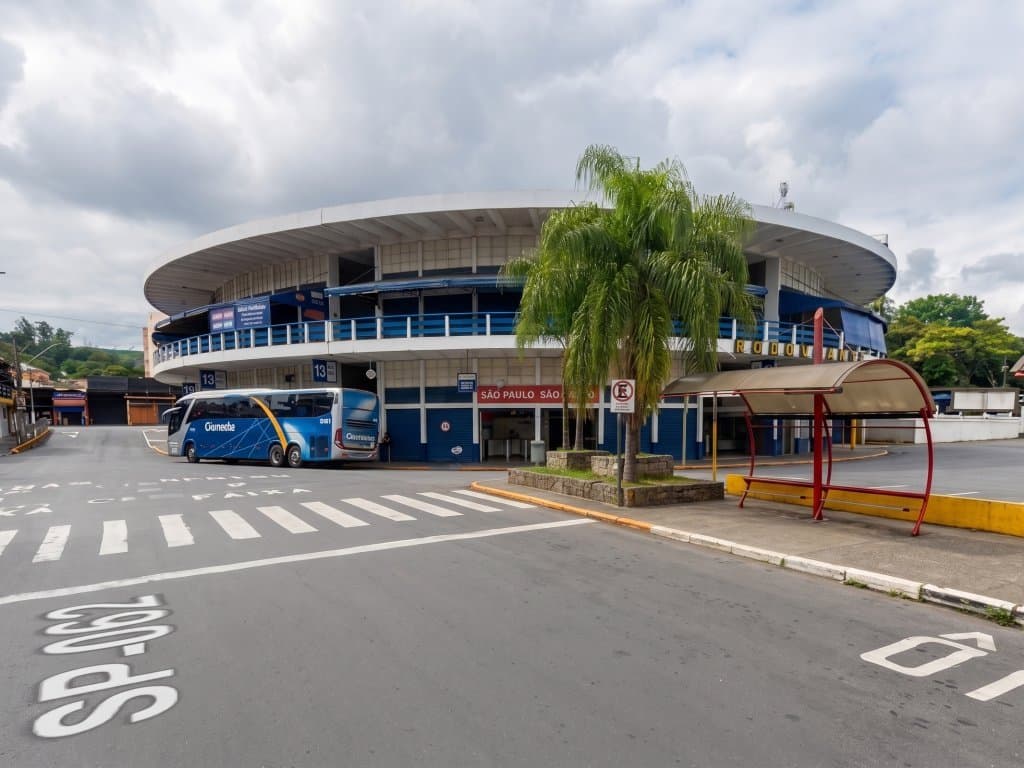 Foto 2 de 3: Comercial em leilão em Aparecida - SP, bairro Centro — Imóvel Comercial 8 m² - Centro - Aparecida - SP