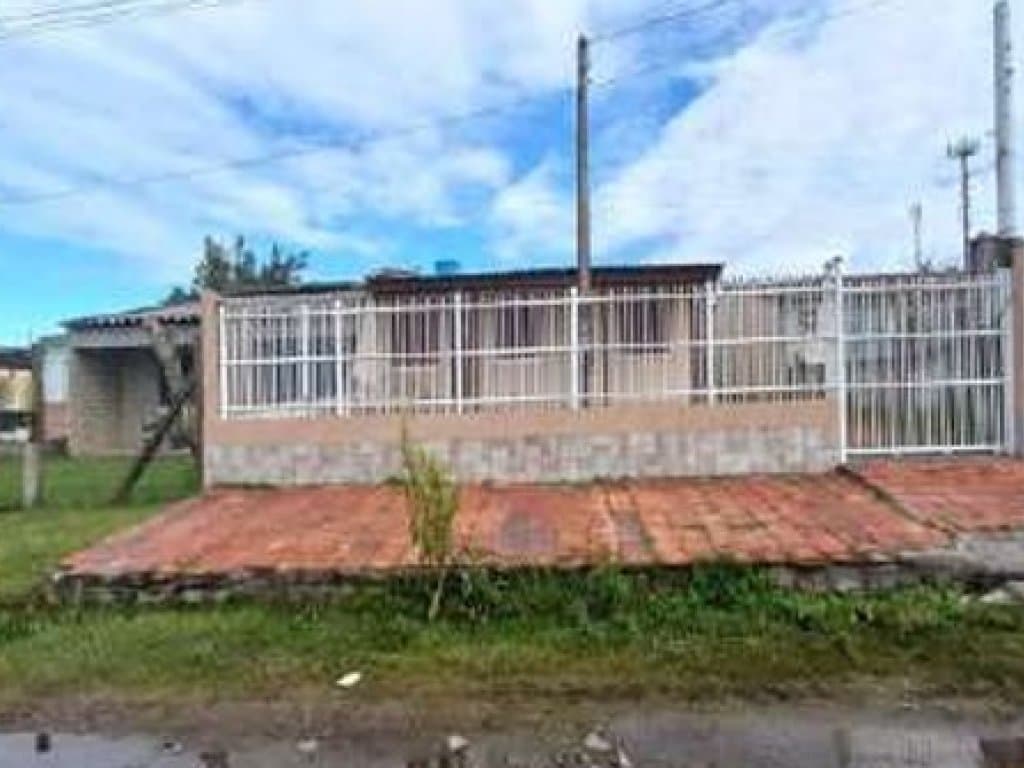 Foto 3 de 3: Casa em leilão em Palmares Do Sul - RS, bairro Balneário de Quintão — Casa 57 m² - Balneário de Quintão - Palmares do Sul - RS