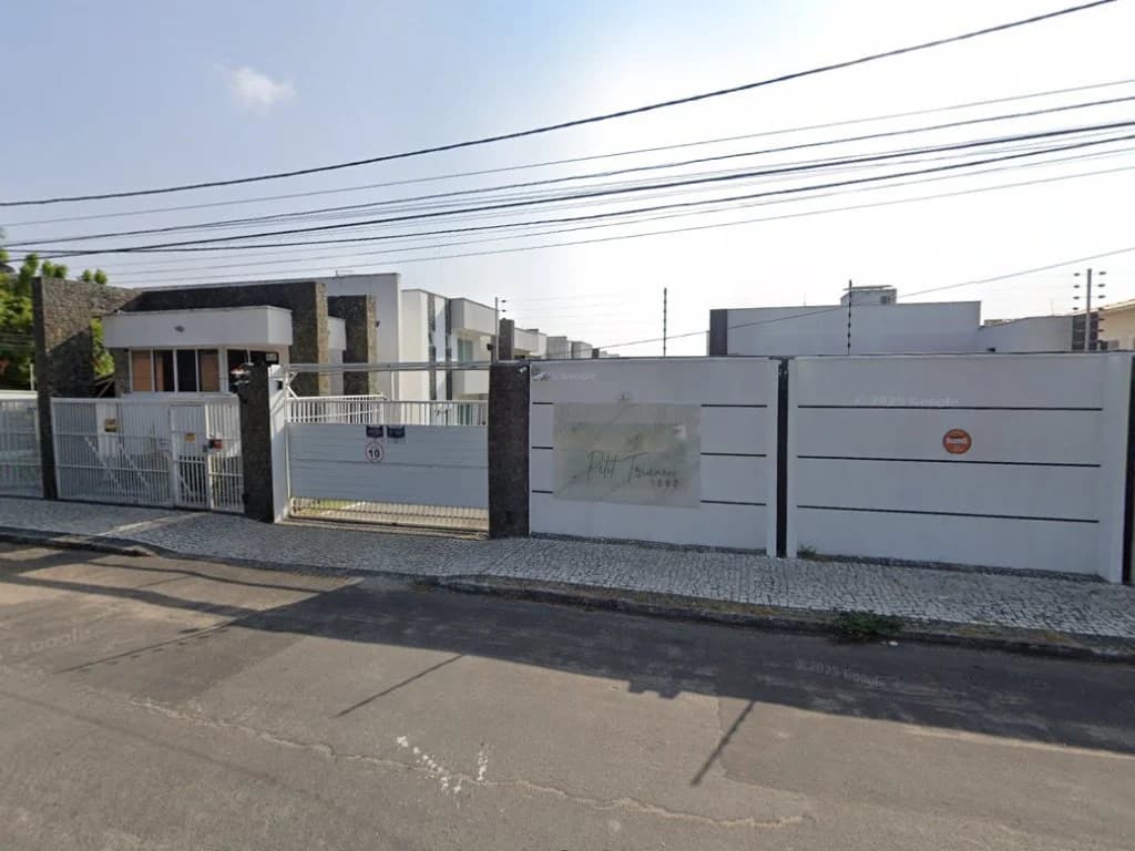 Foto 3 de 3: Casa em leilão em Fortaleza - CE — Casa Duplex em Condomínio 131 m² - Sapiranga - Fortaleza - CE