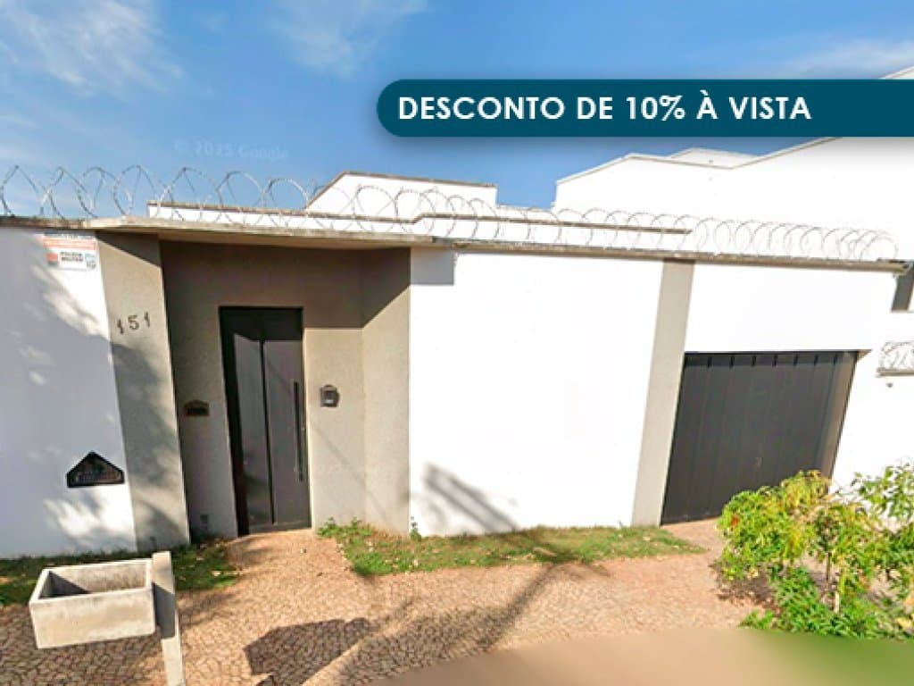 Foto 2 de 3: Casa em leilão em Uberlândia - MG, bairro Cidade Jardim — Casa 162 m² -  Cidade Jardim - Uberlândia - MG