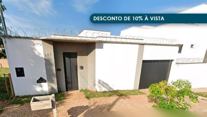 Foto 1 de 3: Casa em leilão em Uberlândia - MG, bairro Cidade Jardim — Casa 162 m² -  Cidade Jardim - Uberlândia - MG