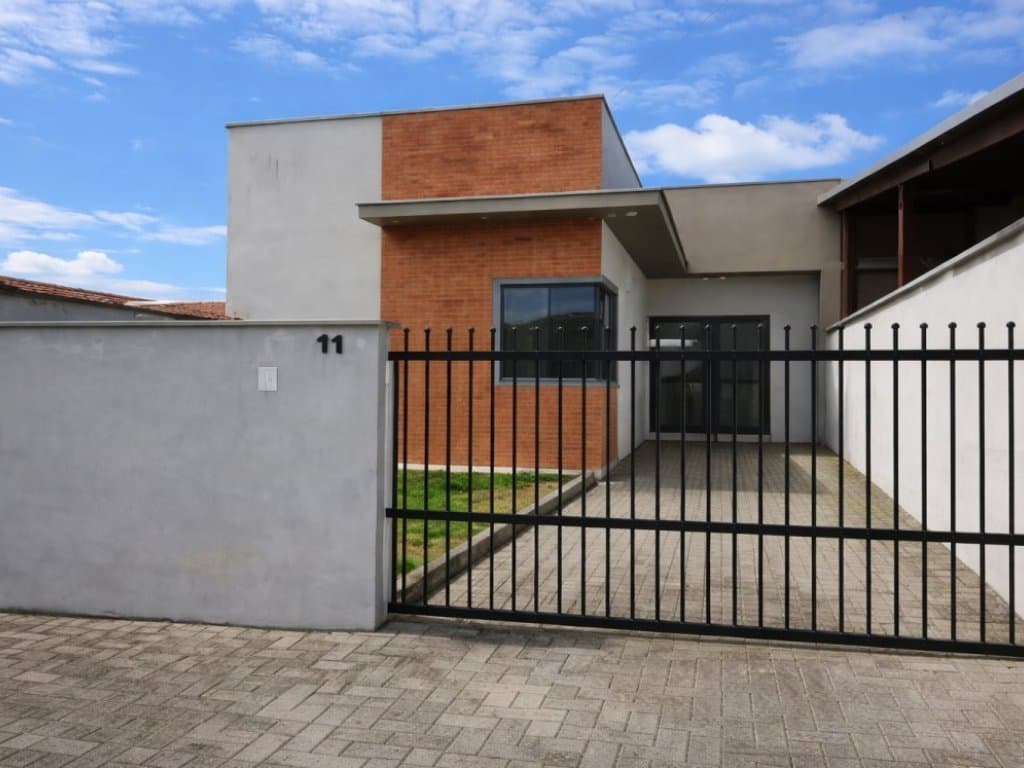 Foto 3 de 5: Casa em leilão em Jaraguá Do Sul - SC, bairro Três Rios do Norte — Casa 57 m² - Três Rios do Norte - Jaraguá do Sul - SC