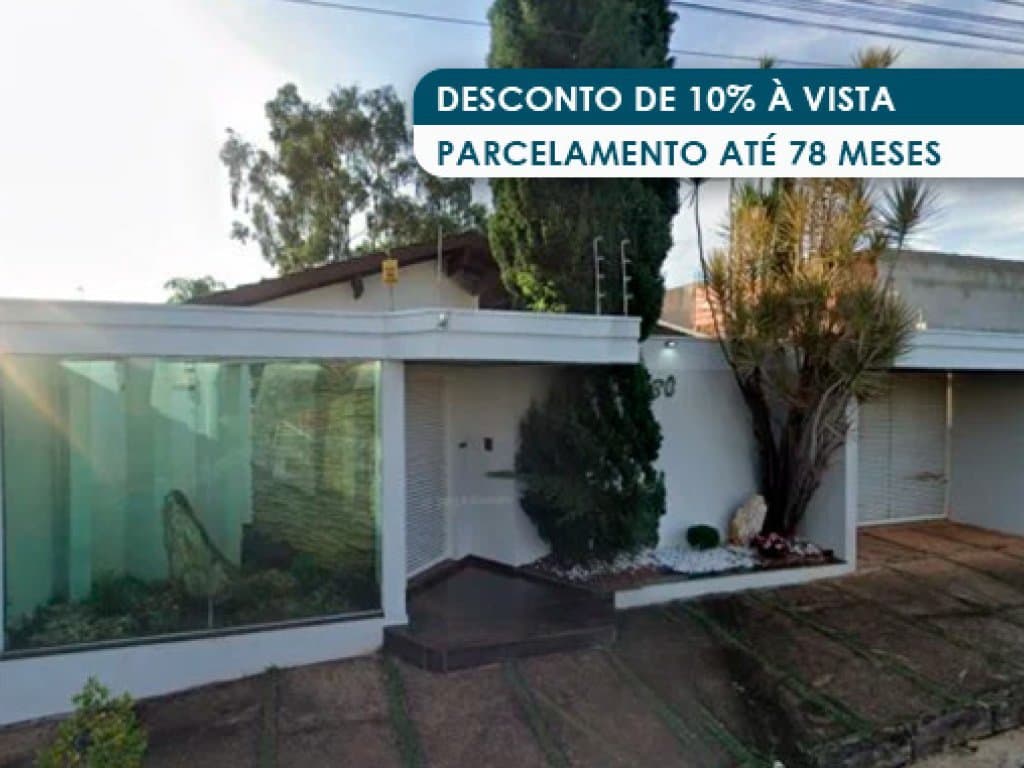 Casa em leilão em Araxá - MG, bairro Vila Verde — Casa 228 m² - Vila Verde - Araxá - MG