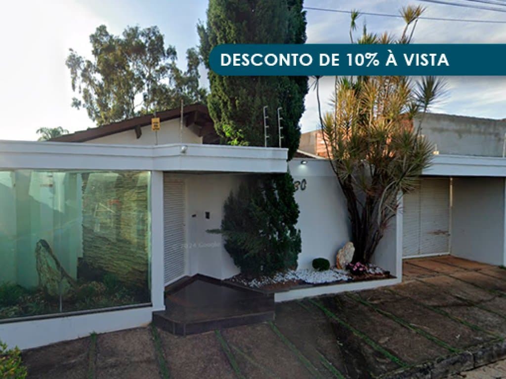 Foto 3 de 3: Casa em leilão em Araxá - MG, bairro Vila Verde — Casa 228 m² - Vila Verde - Araxá - MG