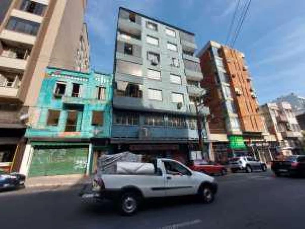 Foto 40 de 68: Comercial em leilão em Porto Alegre - RS, bairro Independência — Sala Comercial 378 m² - Independência - Porto Alegre - RS
