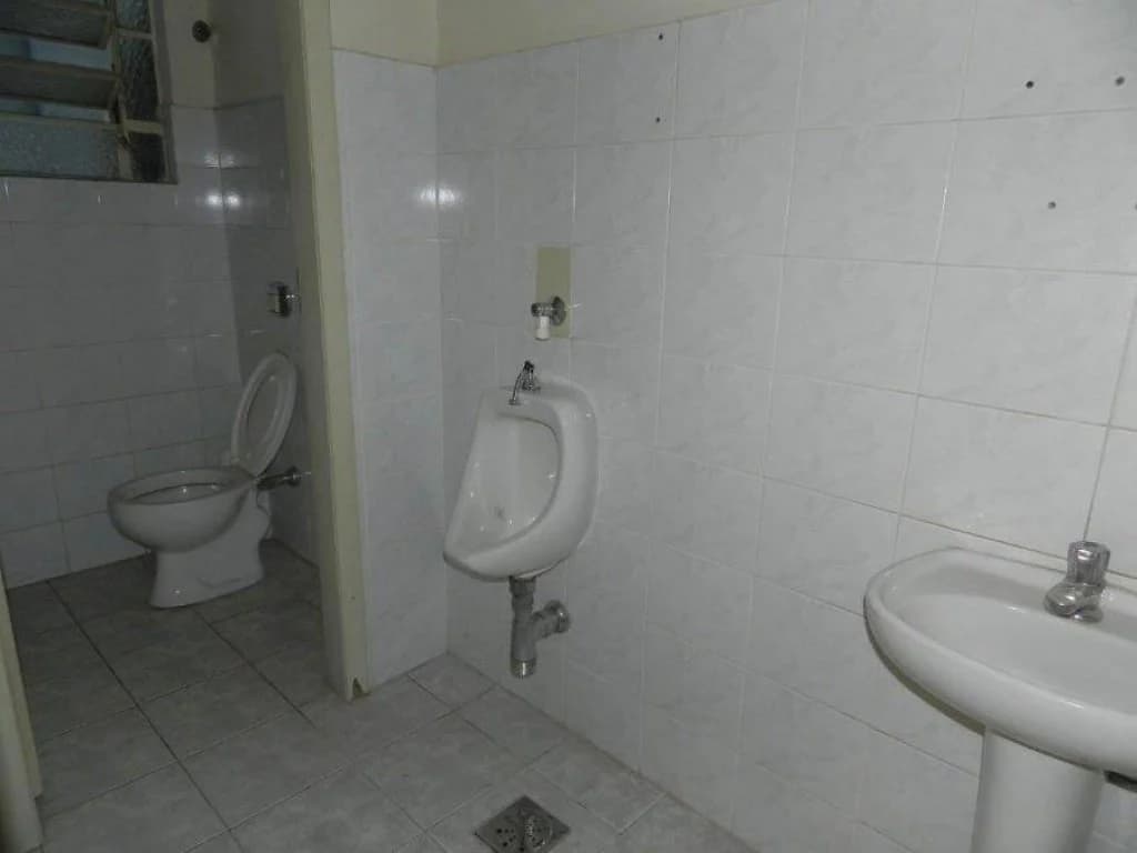 Foto 14 de 68: Comercial em leilão em Porto Alegre - RS, bairro Independência — Sala Comercial 378 m² - Independência - Porto Alegre - RS