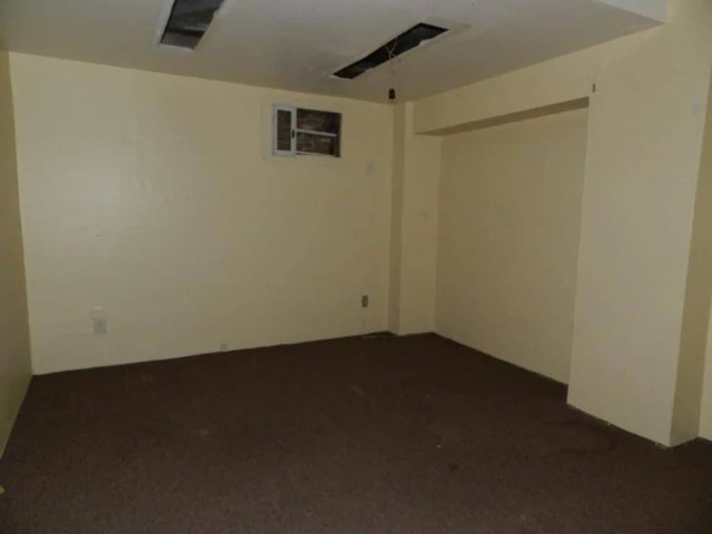 Foto 23 de 68: Comercial em leilão em Porto Alegre - RS, bairro Independência — Sala Comercial 378 m² - Independência - Porto Alegre - RS