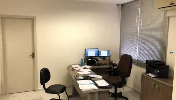 Foto 8 de 11: Comercial em leilão em Realeza - PR, bairro Centro — Sala Comercial, Sala Comercial, 0 Vaga(S) de Garagem