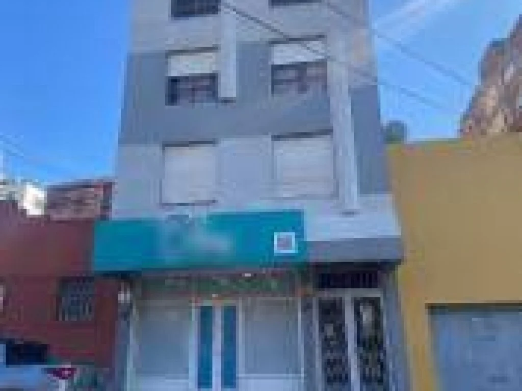 Foto 1 de 14: Comercial em leilão em Pelotas - RS, bairro Centro — Sala Comercial 48 m² (Unid. 03) - Centro - Pelotas - RS