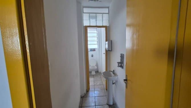 Foto 13 de 16: Comercial em leilão em São Paulo - SP, bairro Centro — Sala Comercial, Sala Comercial, 0 Vaga(S) de Garagem