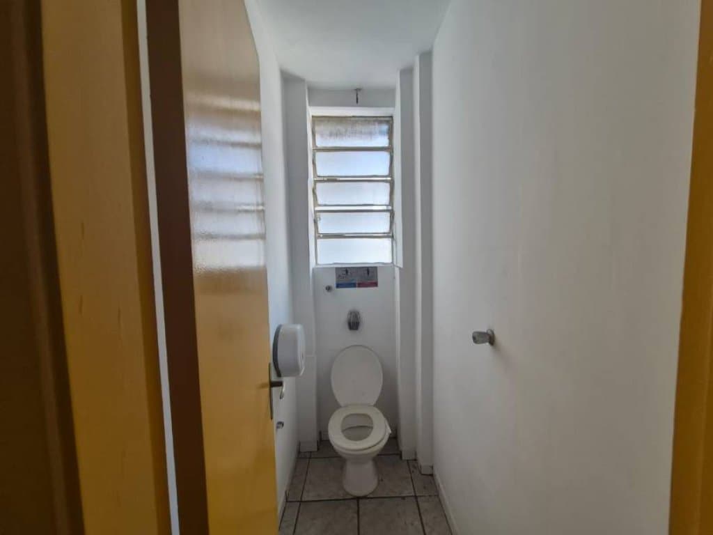Foto 12 de 16: Comercial em leilão em São Paulo - SP, bairro República — Sala Comercial 132 m² (Unid. 601) - República - São Paulo - SP