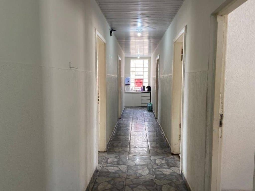 Foto 3 de 12: Comercial em leilão em Ponta Grossa - PR, bairro Centro — Sala Comercial 169 m² (Conj. 21) - Centro - Ponta Grossa - PR