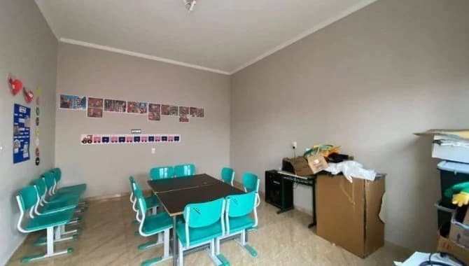 Foto 22 de 28: Comercial em leilão em Conchal - SP, bairro Jardim Peris — Prédio, Padrão, 1 Vaga(S) de Garagem