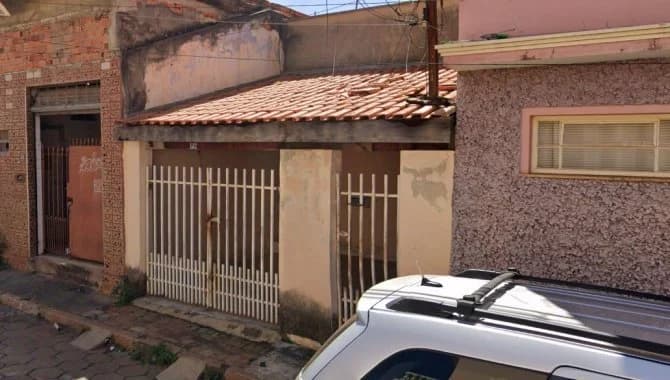 Foto 1 de 5: Casa em leilão em Tatuí - SP, bairro Centro — Casa 91 m² em Terreno de 175 m² - Centro - Tatuí - SP