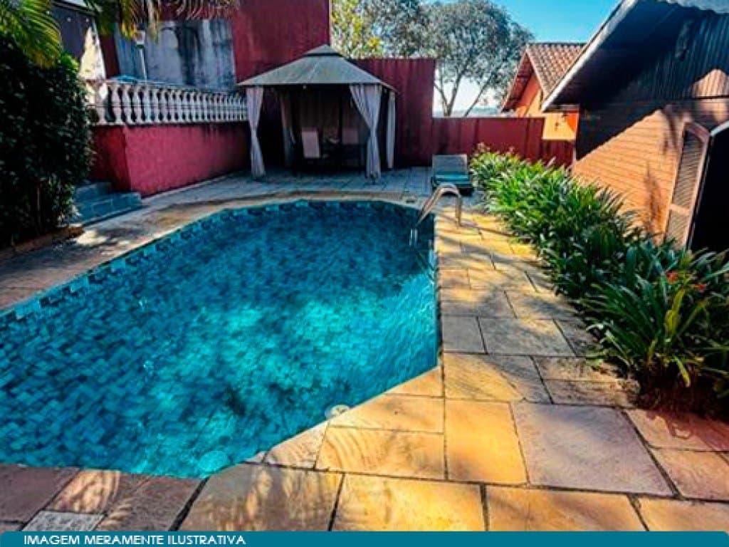 Foto 2 de 17: Casa em leilão em Cotia - SP, bairro Granja Vianna — Casa em Condomínio 231 m² - Pinus Park - Cotia - SP