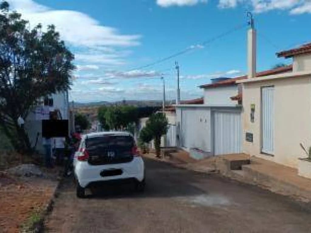 Foto 14 de 16: Casa em leilão em Ibiassucê - BA, bairro Alto do Cruzeiro — Casa 67 m² - Alto do Cruzeiro - Ibiassucê - BA