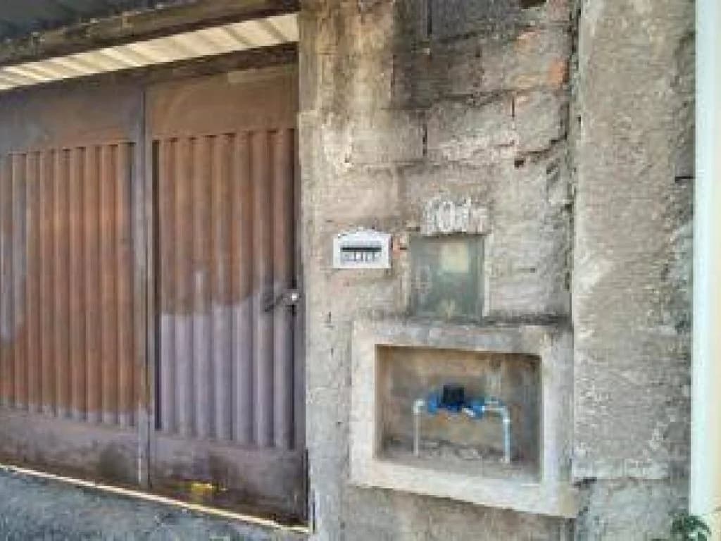 Foto 3 de 4: Casa em leilão em Divinópolis - MG, bairro Jardim Dona Quita — Casa 40 m² - Jardim Dona Quita - Divinópolis - MG
