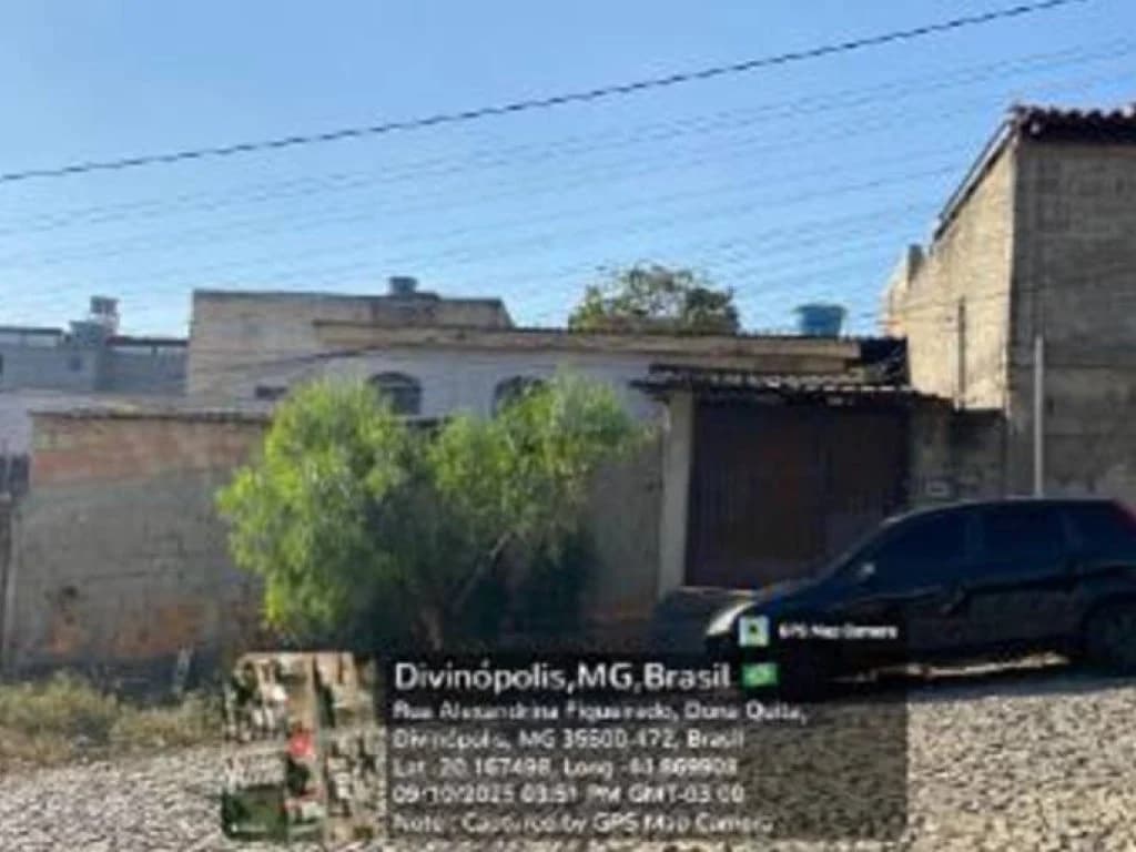 Foto 1 de 4: Casa em leilão em Divinópolis - MG, bairro Jardim Dona Quita — Casa 40 m² - Jardim Dona Quita - Divinópolis - MG