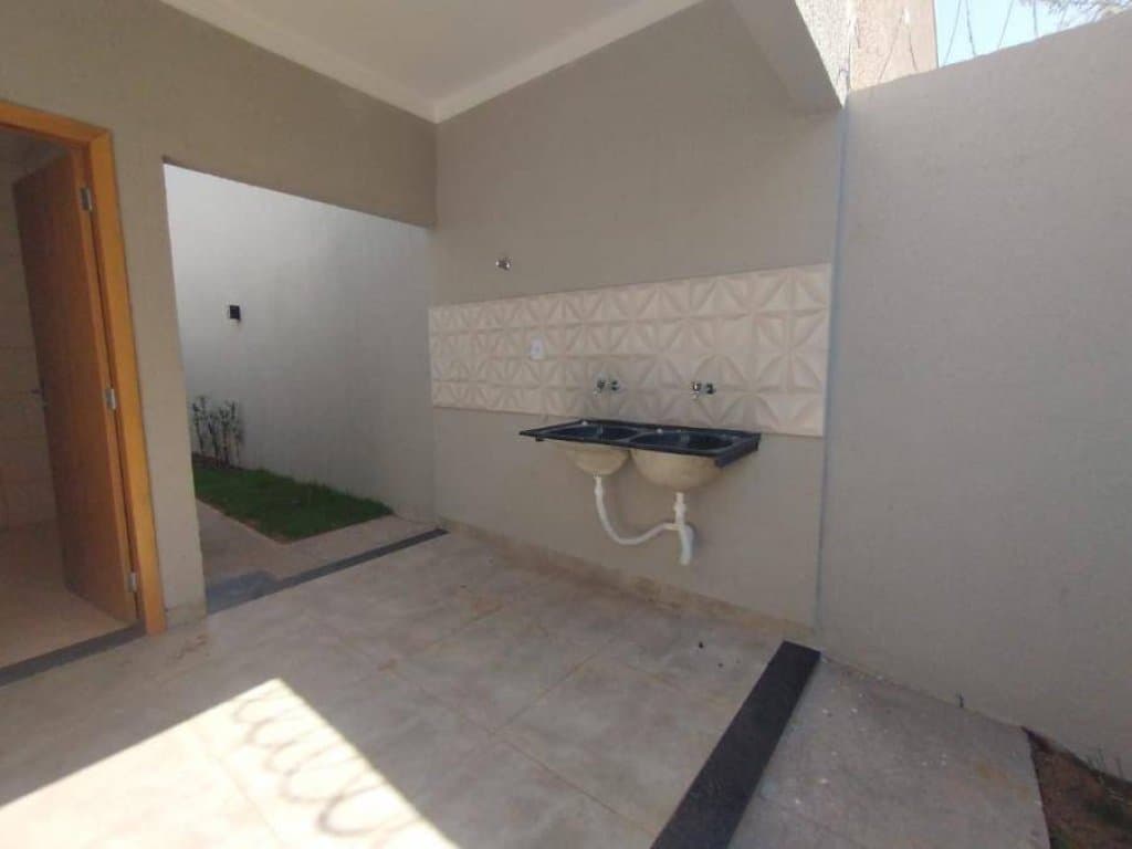 Foto 3 de 12: Casa em leilão em Caldas Novas - GO, bairro Jardim Serrano — Casa 97 m² - Jardim Serrano - Caldas Novas - GO