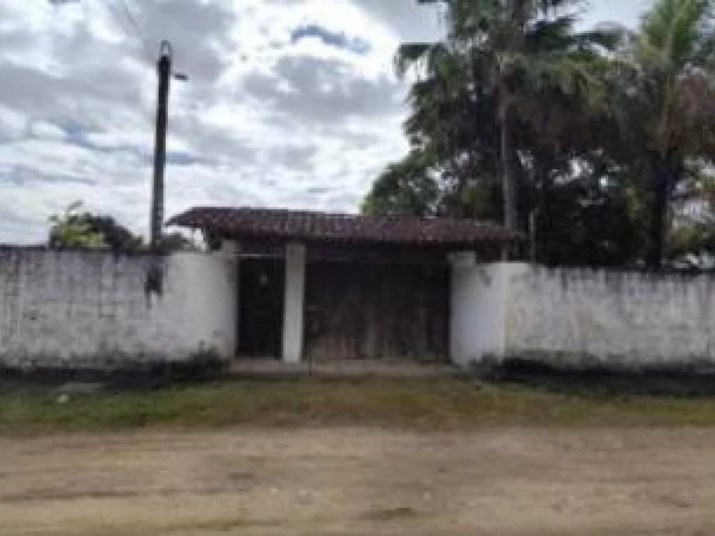 Foto 1 de 3: Casa em leilão em São Lourenço Da Mata - PE, bairro Aldeia — Casa 236 m² - Aldeia - São Lourenço da Mata - PE