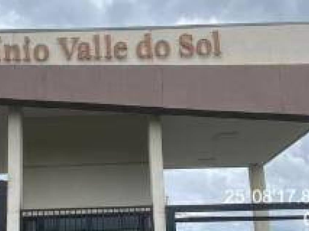 Foto 2 de 6: Terreno em leilão em Ponta Grossa - PR, bairro Colônia Dona Luíza — Terreno em Condomínio 200 m² (Lt. 07 da Qd. 17) - Colônia Dona Luíza - Ponta Grossa - PR