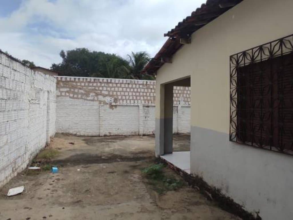 Foto 20 de 41: Casa em leilão em Fortaleza - CE, bairro Guajeru — Casa 86 m² - Guajeru - Fortaleza - CE
