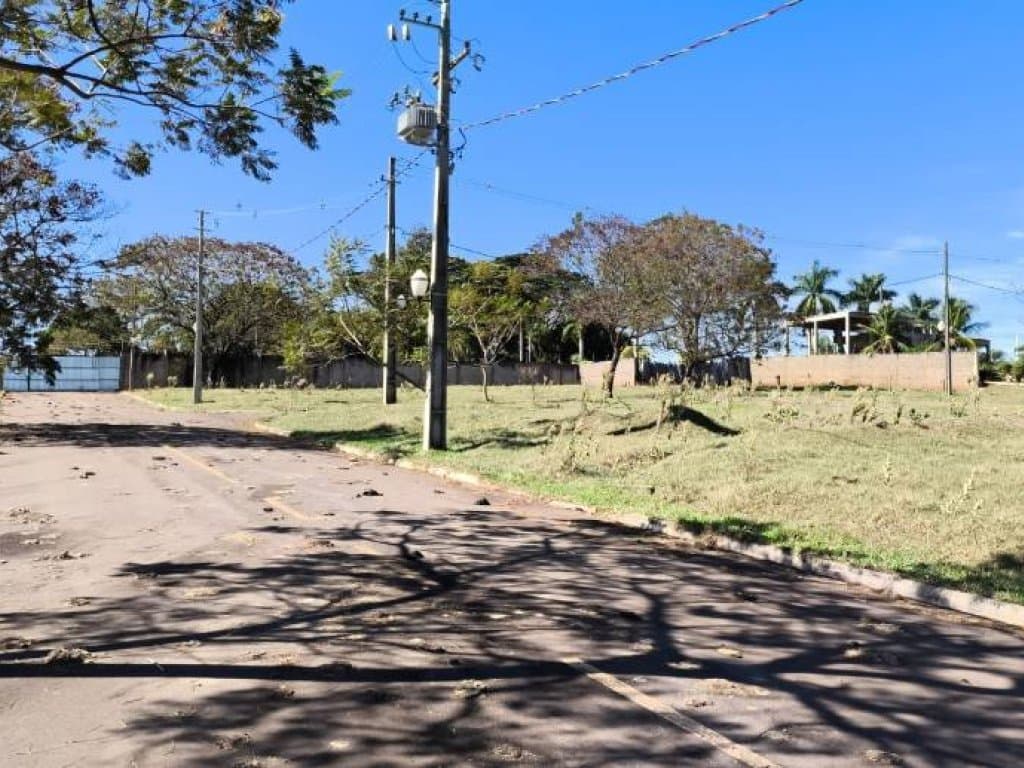 Foto 3 de 18: Terreno em leilão em Pérola - PR — Terreno 501 m² (Lt. 06 da Qd. 05) - Parque Residencial Viva - Pérola - PR