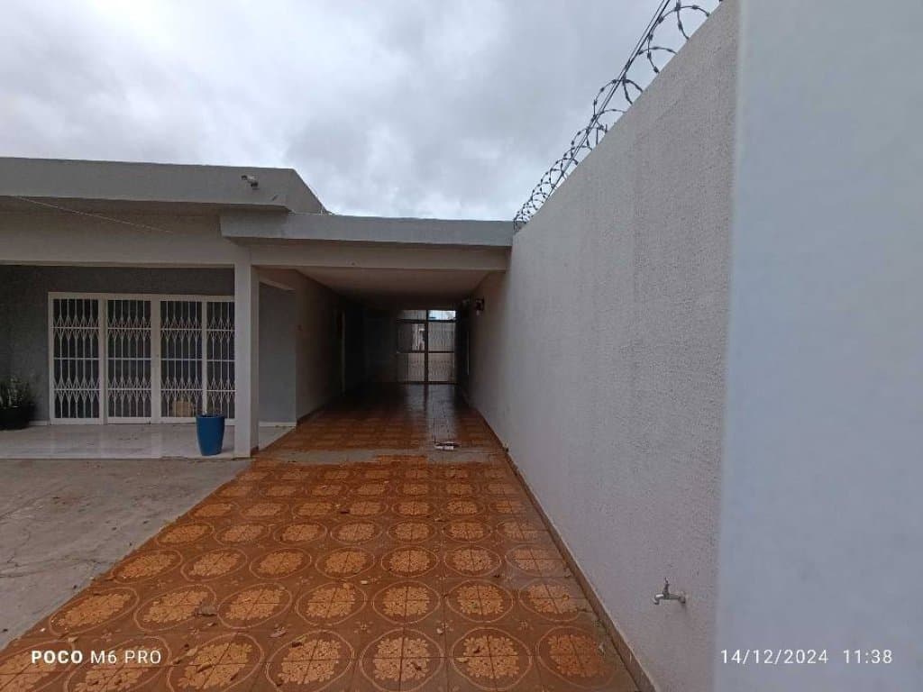 Foto 28 de 30: Casa em leilão em Campo Grande - MS, bairro Vila Taquarussu — Casa 211 m² - Vila Taquarussu - Campo Grande - MS