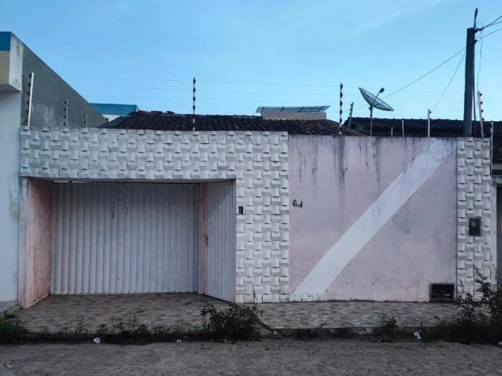 Foto 1 de 6: Casa em leilão em Arapiraca - AL, bairro Batingas — Casa 101 m² - Batingas - Arapiraca - AL