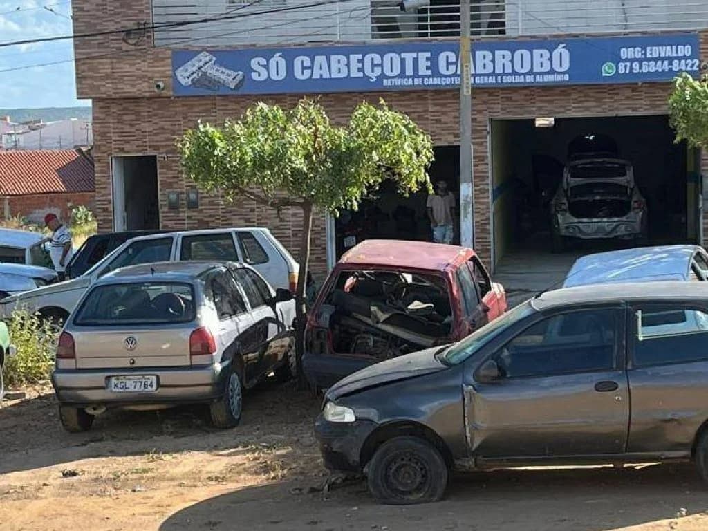 Foto 10 de 18: Casa em leilão em Cabrobó - PE, bairro Centro — Casa 237 m² - Centro - Cabrobó - PE
