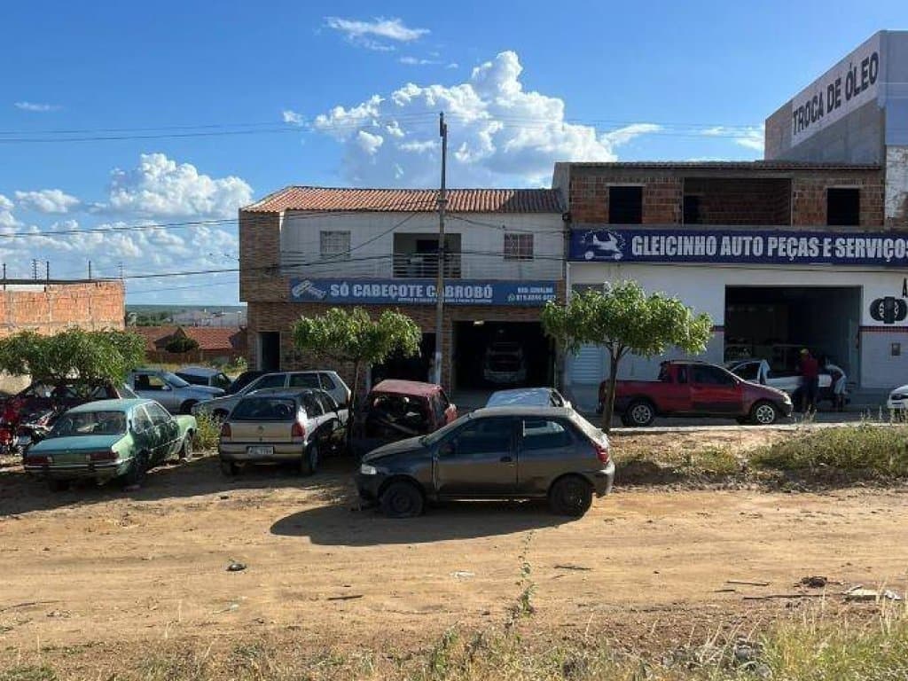 Foto 9 de 18: Casa em leilão em Cabrobó - PE, bairro Centro — Casa 237 m² - Centro - Cabrobó - PE