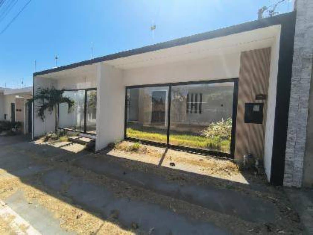 Foto 4 de 7: Casa em leilão em Caldas Novas - GO, bairro Estradaância Itaguaí — Casa, Padrão, 2 Vaga(S) de Garagem