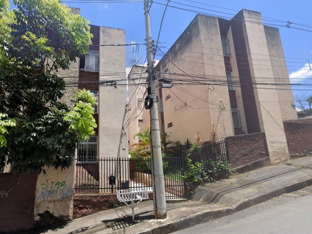 Apartamento em leilão em Belo Horizonte - MG, bairro Santa Mônica — Apartamento 134 m² - Belo Horizonte-MG - Rua dos Mondes, 66 - Santa Mônica
