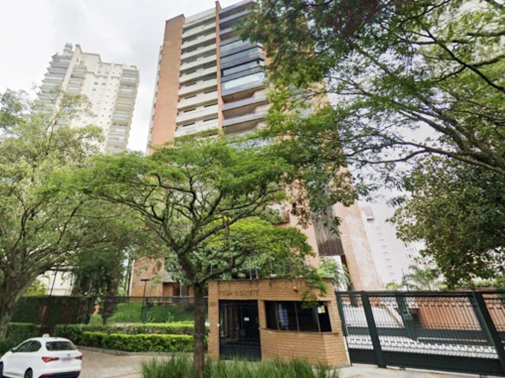 Foto 2 de 8: Apartamento em leilão em São Paulo - SP, bairro Morumbi — Apartamento 393 m² (06 Vagas) - Morumbi - São Paulo - SP