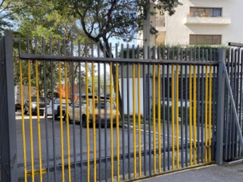 Foto 3 de 15: Apartamento em leilão em São Paulo - SP, bairro Morumbi — Apartamento 315 m² e 04 vagas (próx. ao Estádio MorumBIS) - Morumbi - São Paulo - SP