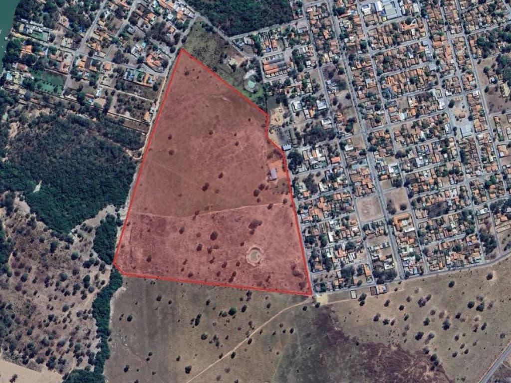 Foto 1 de 4: Area Rural em leilão em Aruanã - GO — Área Rural 27 ha - Aruanã-GO - Chácara Marambaia - Zona Rural