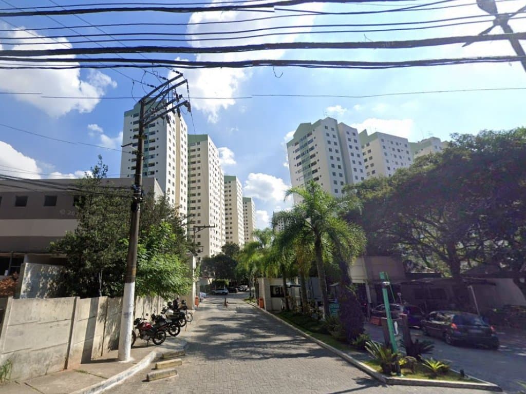 Foto 1 de 9: Apartamento em leilão em São Paulo - SP, bairro Guarapiranga — Apartamento 65 m² (01 vaga) - Guarapiranga - São Paulo - SP