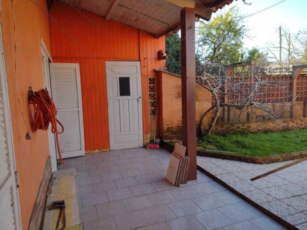 Foto 6 de 29: Casa em leilão em Pelotas - RS, bairro Laranjal — Casa, Padrão, 1 Vaga(S) de Garagem